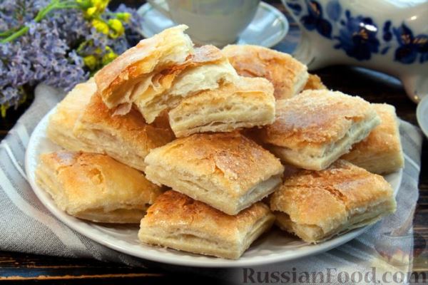 Быстрое печенье из слоёного теста