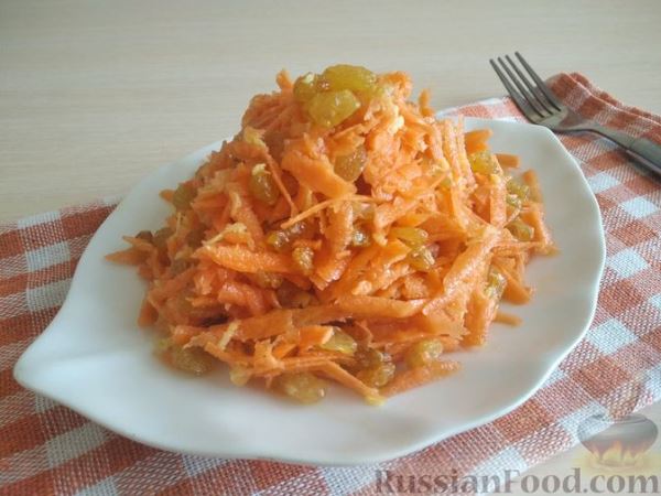 Салат из моркови с изюмом и имбирём